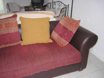Photo: Sells Sofa for 2
