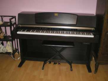 Photo: Sells Digital piano YAMAHA - PIANO NUMERIQUE YAMAHA CLAVINOVA CLP 970