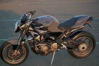 Photo: Sells Motorbike 27486 cc - MV AGUSTA