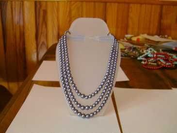 Photo: Sells 5 Necklaces With pearl - Women