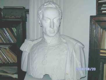 Photo: Sells 2 Busts Plaster - Contemporary