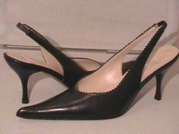 Photo: Sells Shoes Women - ADRIANA