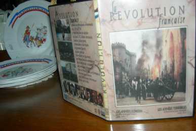 Photo: Sells DVD Drama - Politics - LA REVOLUTION FRANCAISE(1989) 2PARTIES - ROBERT ENRICO ET RICHARD HEFFRON