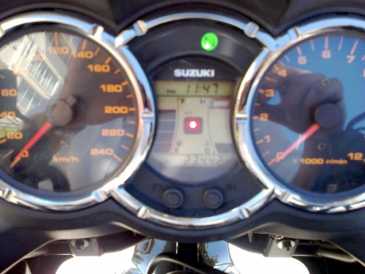 Photo: Sells Motorbike 1000 cc - SUZUKI - DL1000 V-STROM