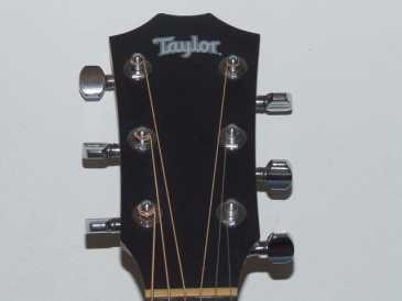 Photo: Sells Guitar TAYLOR - TAYLOR