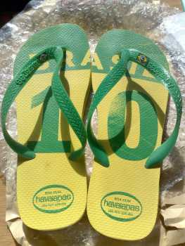Photo: Sells Shoes HAVAIANAS