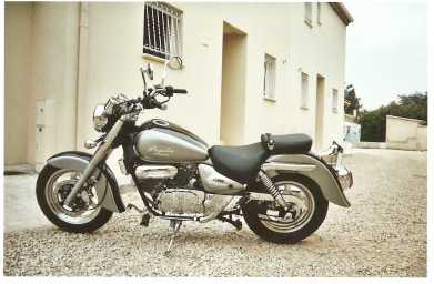 Photo: Sells Motorbikes 125 cc - HYOSUNG - GV