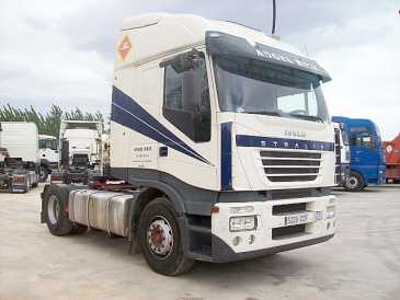 Photo: Sells Trucks and utilities IVECO - 19.480