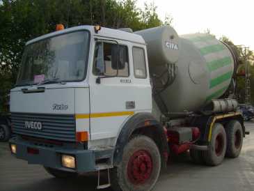 Photo: Sells Truck and utility IVECO - IVECO 330 -30 BETONIERA CIFA