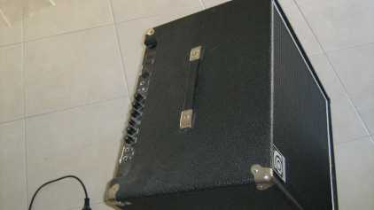 Photo: Sells Amplifier AMPEG - BA-115T