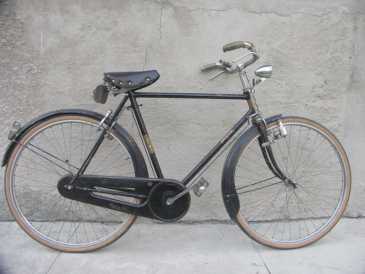 Photo: Sells Bicycle U. DEI - SUPERLEGGERA