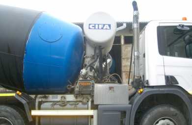 Photo: Sells Machine SCANIA - CIFA CV P 124