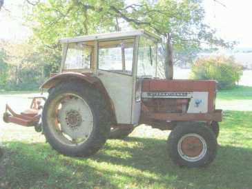 Photo: Sells Agricultural vehicle INTERNATIONAL