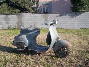 Photo: Sells Scooter 150 cc - VESPA