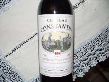 Photo: Sells Wine Red - Merlot - France - Bordeaux - Entre-deux-Mers