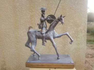 Photo: Sells Statue DONQUICHOTTE - XVth century and before