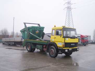 Photo: Sells Truck and utility IVECO - MULTIBENNA