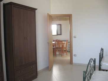 Photo: Rents 3 bedrooms apartment 70 m2 (753 ft2)