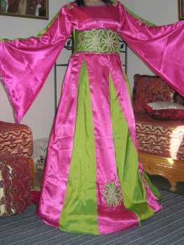 Photo: Sells Clothing Women - SONIACAFTAN - 2008