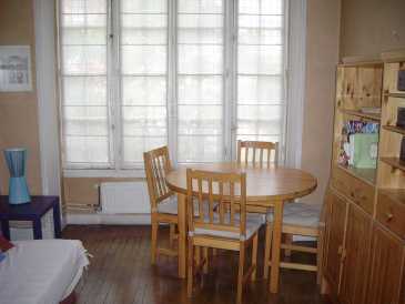 Photo: Rents 2 bedrooms apartment 43 m2 (463 ft2)