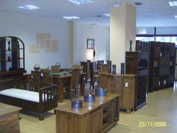 Photo: Sells Furniture DE TECA BARATO