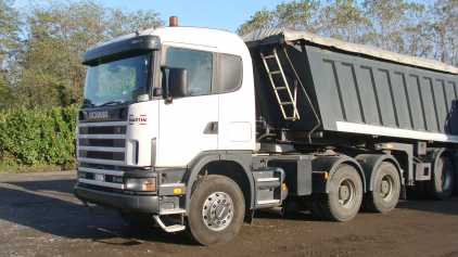 Photo: Sells Truck and utility SCANIA - 480 6X4