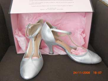 Photo: Sells Shoes Women - REPETTO - SALOME BAHIA