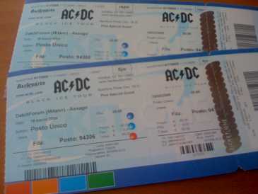 Photo: Sells Concert tickets PRIMA RICEVI, POI PAGHI! 2 BIGLIETTI AC/DC 19 MARZ - MILANO
