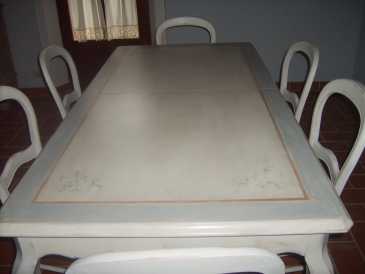 Photo: Sells Table MOBILE ARTIGIANALE - TAVOLO PROVENZALE DECORATO A MANO