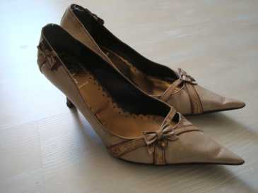 Photo: Sells Shoes Women - BATA - ESCARPIN POINTU