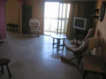 Photo: Sells 2 bedrooms apartment 85 m2 (915 ft2)