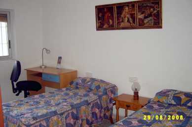 Photo: Rents 4 bedrooms apartment 88 m2 (947 ft2)