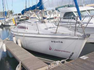 Photo: Sells Boat JEANNEAU - AQUILA