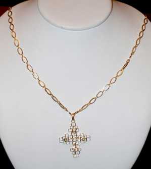 Photo: Sells Necklace Women - CATENA CON CROCE ORO 750
