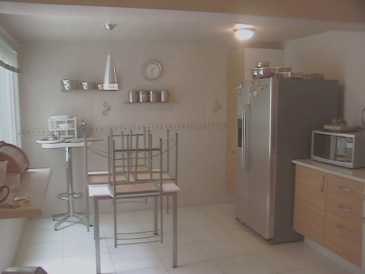 Photo: Sells 2 bedrooms apartment 135 m2 (1,453 ft2)