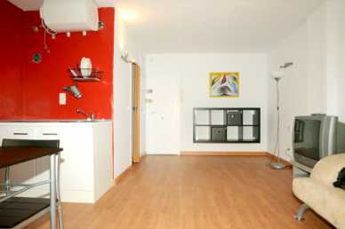 Photo: Sells Small studio 30 m2 (323 ft2)