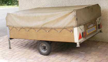 Photo: Sells Caravan and trailer ERKA - CHANTILLY