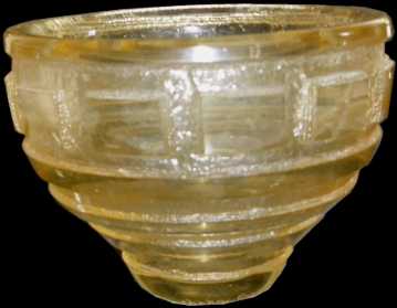 Photo: Sells Glass object VASE DAUM NANCY FRANCE GRAVE A L´ACIDE JAUNE - Vase