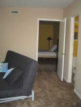 Photo: Rents 1 bedroom apartment 57 m2 (614 ft2)