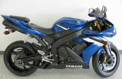 Photo: Sells Motorbike 1000 cc - YAMAHA