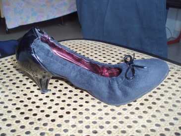 Photo: Sells Shoes Women - ONDE PIANE