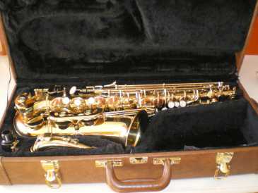 Photo: Sells Saxophone POWER BEAT - POWER BEAT 2001