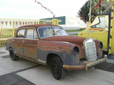 Photo: Sells Collection car MERCEDES - 220