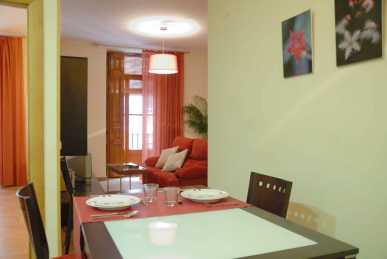 Photo: Rents 3 bedrooms apartment 50 m2 (538 ft2)