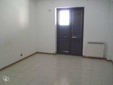Photo: Sells 3 bedrooms apartment 130 m2 (1,399 ft2)