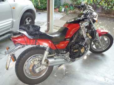Photo: Sells Motorbike 750 cc - YAMAHA - FZX FAZER