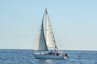 Photo: Sells Boat SANGRIA JEANNEAU - SANGRIA
