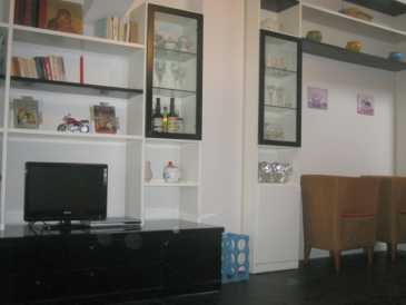 Photo: Rents 2 bedrooms apartment 50 m2 (538 ft2)