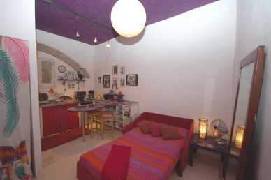 Photo: Rents 1 bedroom apartment 35 m2 (377 ft2)