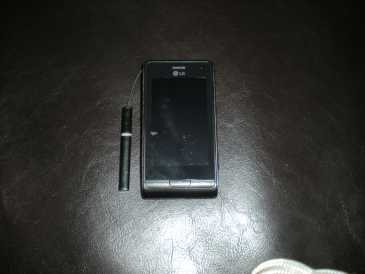 Photo: Sells Cell phone LG - LG KU990
